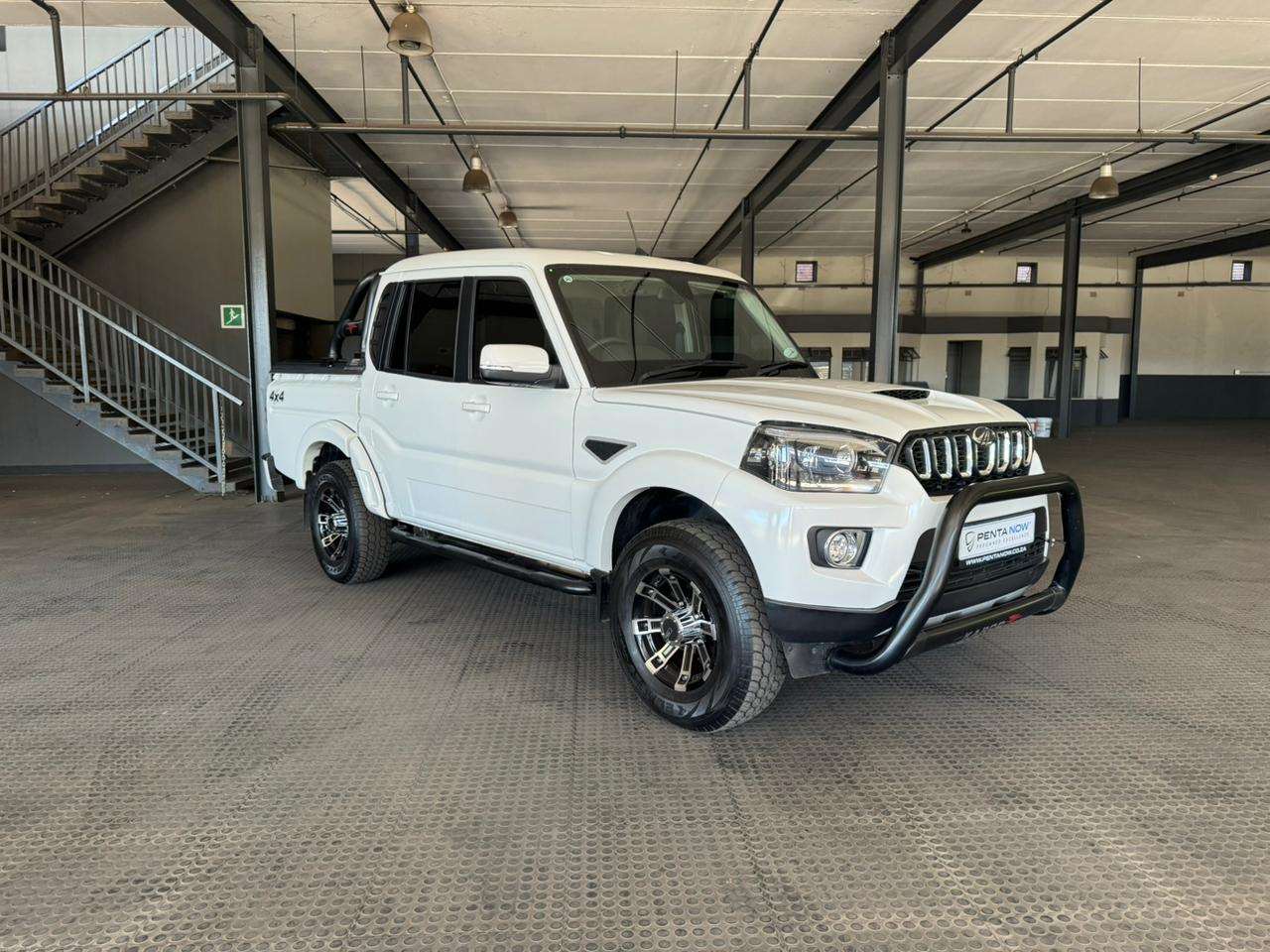 2026 Mahindra Pik Up image 7