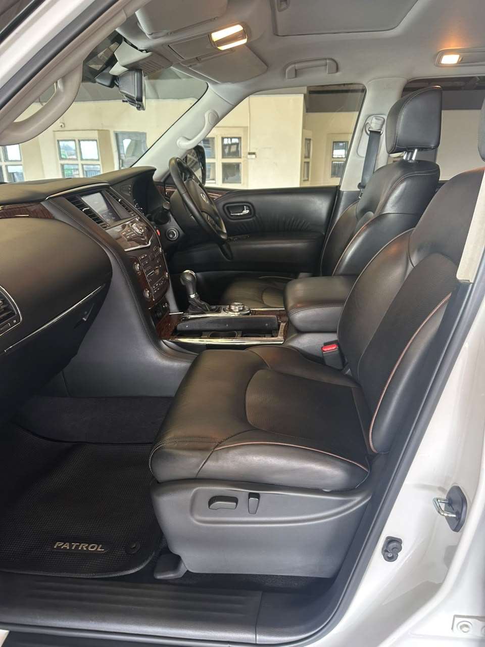 2018 Nissan Patrol image 12