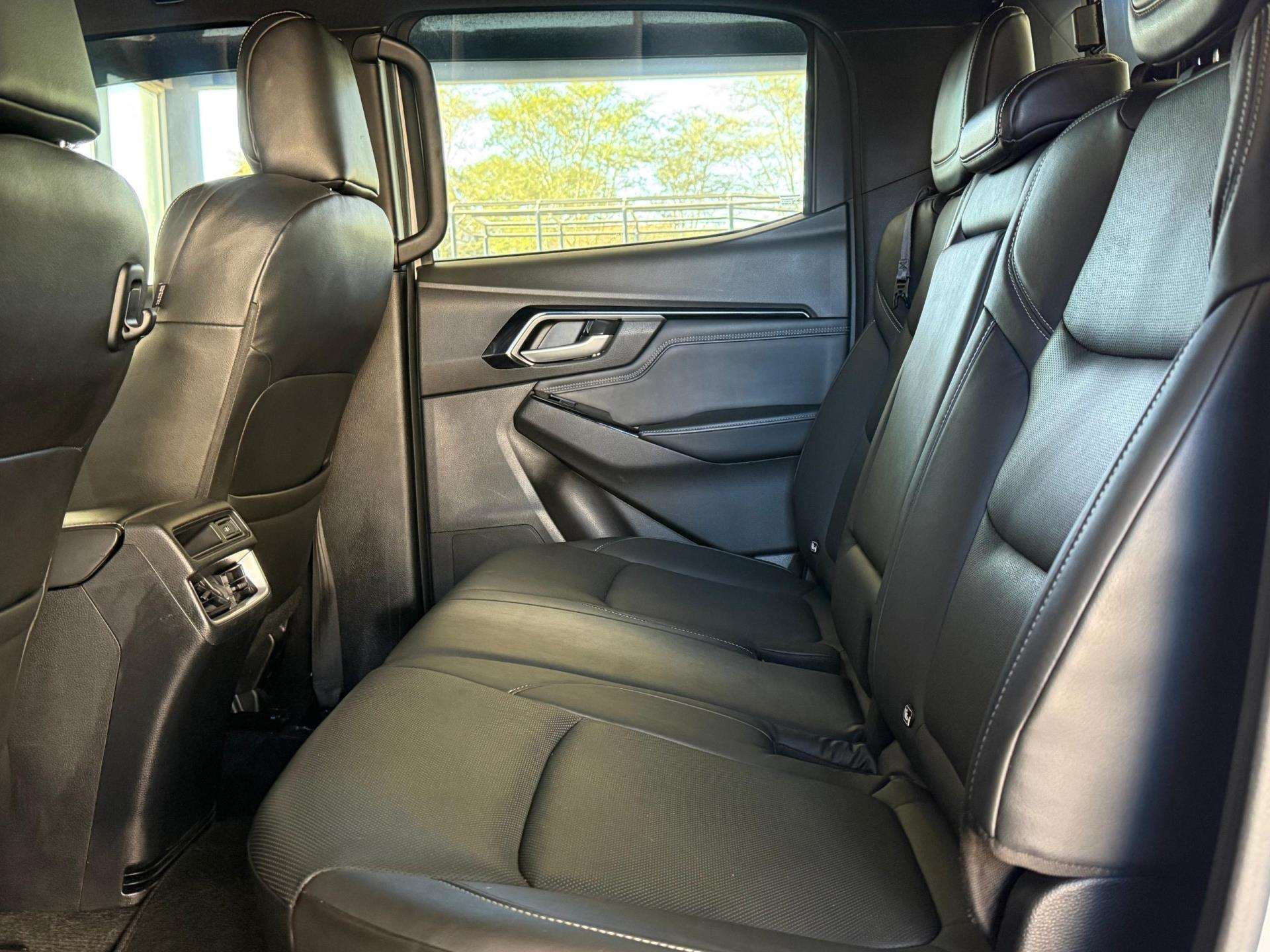 2022 Isuzu D-max image 16