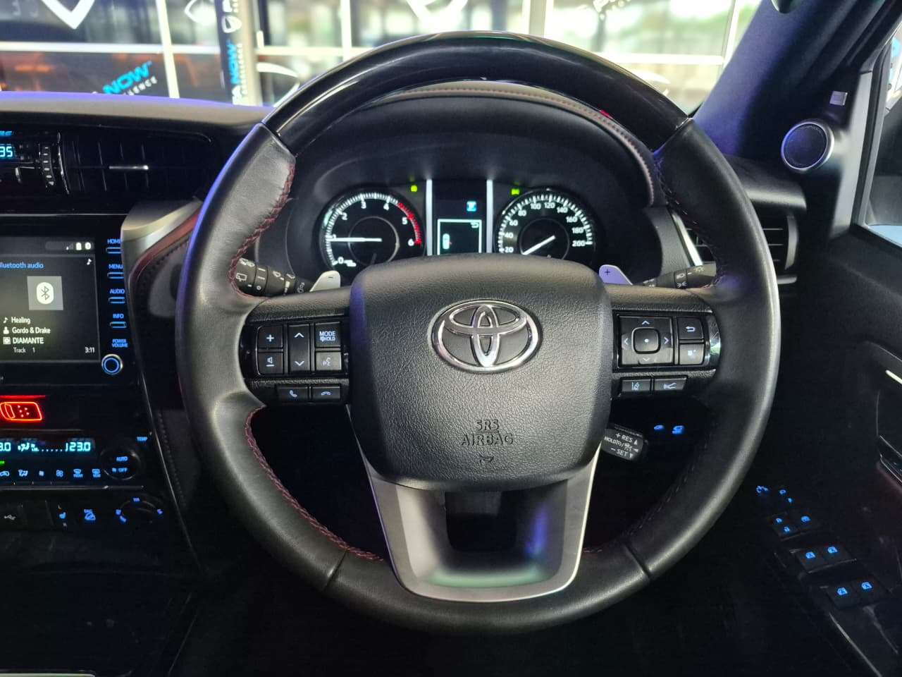 2025 Toyota Fortuner image 8