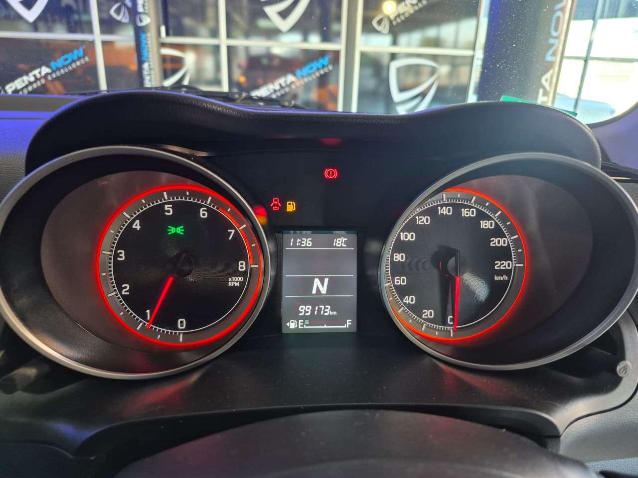2022 Suzuki Swift image 10