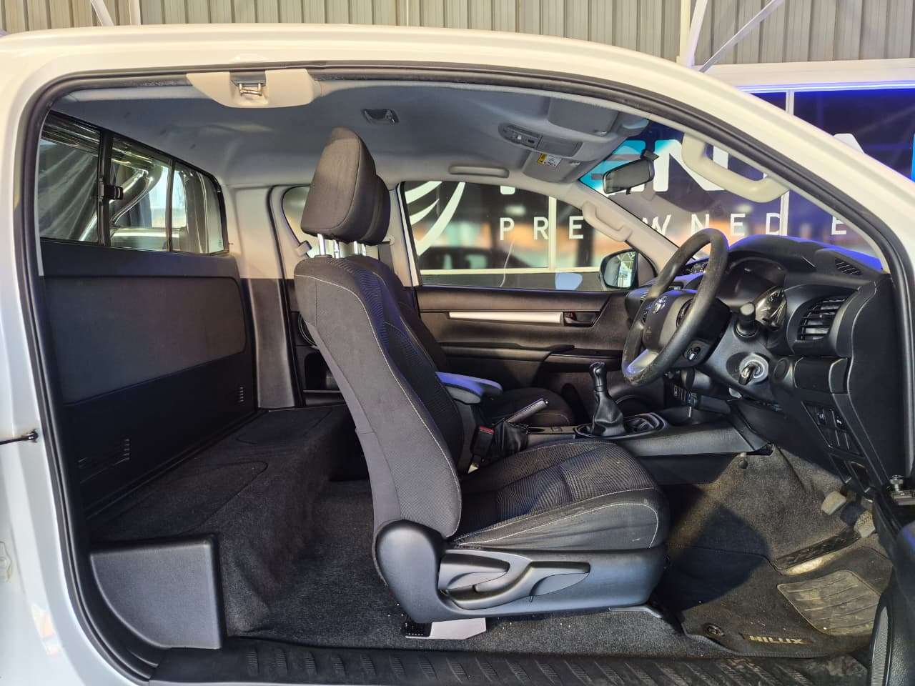 2022 Toyota Hilux image 15