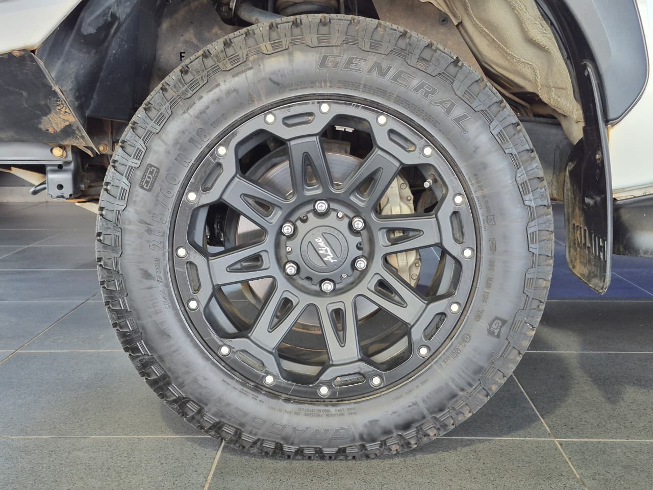 2021 Toyota Hilux image 11