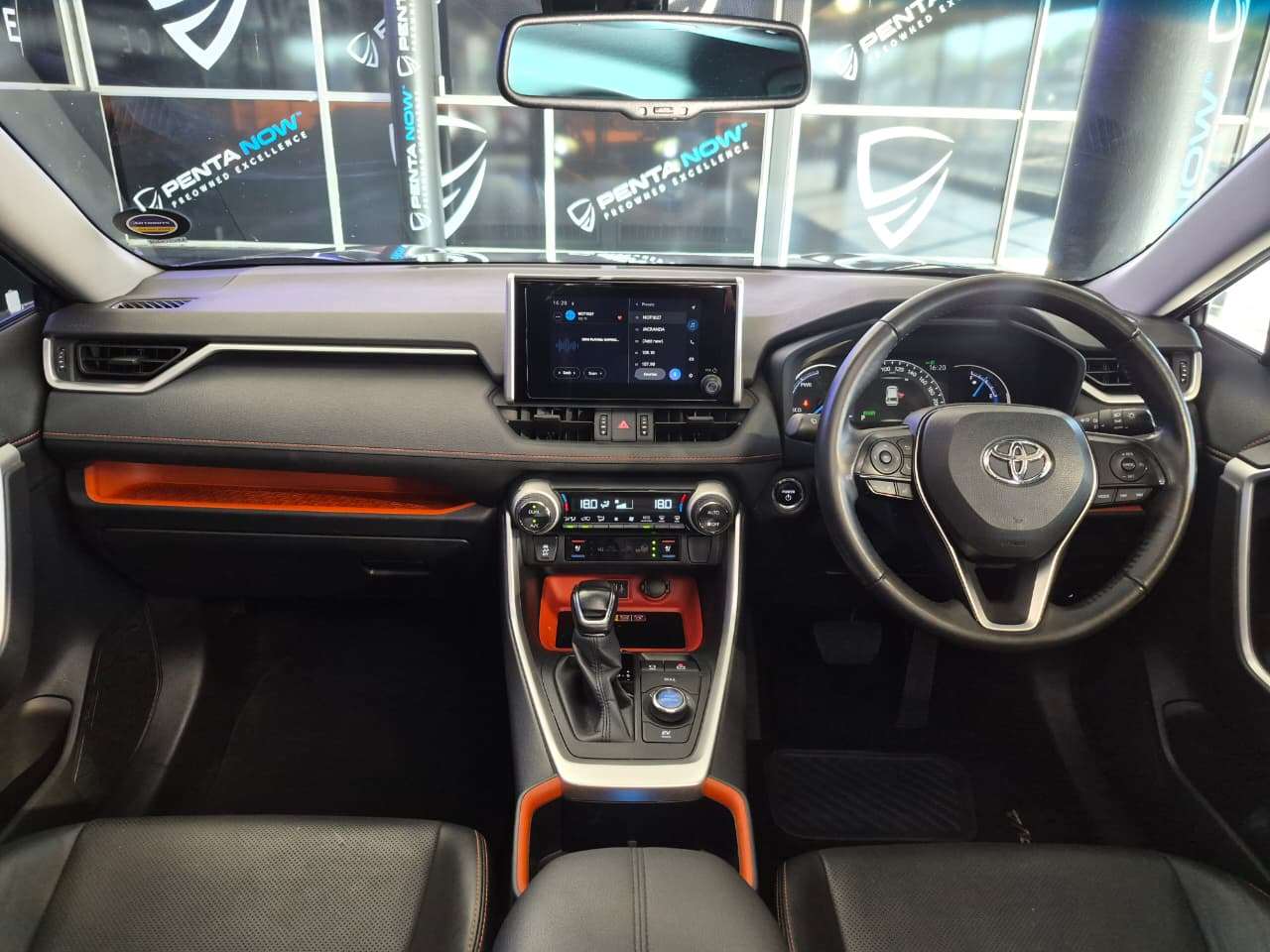 2023 Toyota Rav 4 image 7
